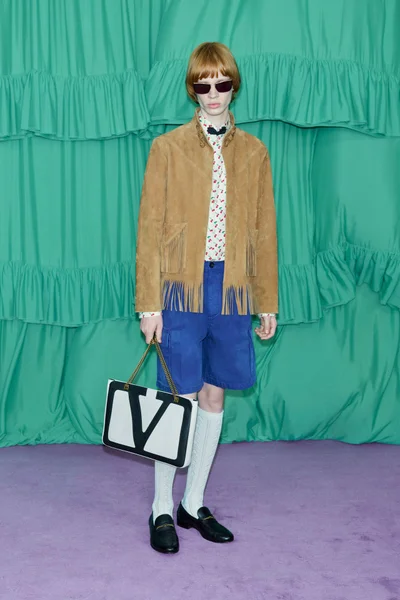 Look 48